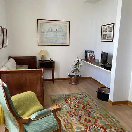 Bed & Breakfast Ferme De Maillezais 3*