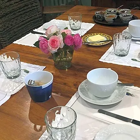 Ferme De Maillezais Bed & Breakfast 3*